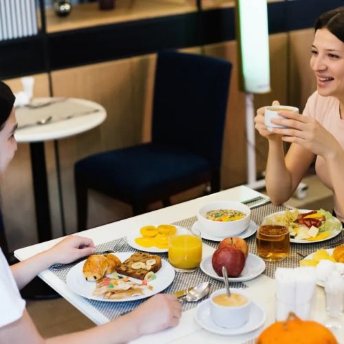 *Отель "Courtyard by Marriott Sochi Krasnaya Polyana Hotel" / "Кортъярд Марриотт Сочи Красная Поляна"